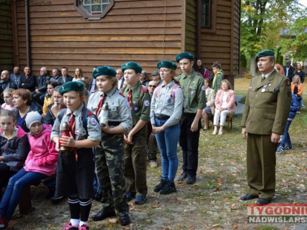 Przeciw dwóm wrogom [zdjęcia]