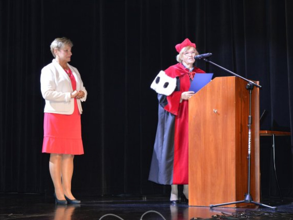 Inauguracja roku akademickiego Uniwersytetu III Wieku [zdjęcia]