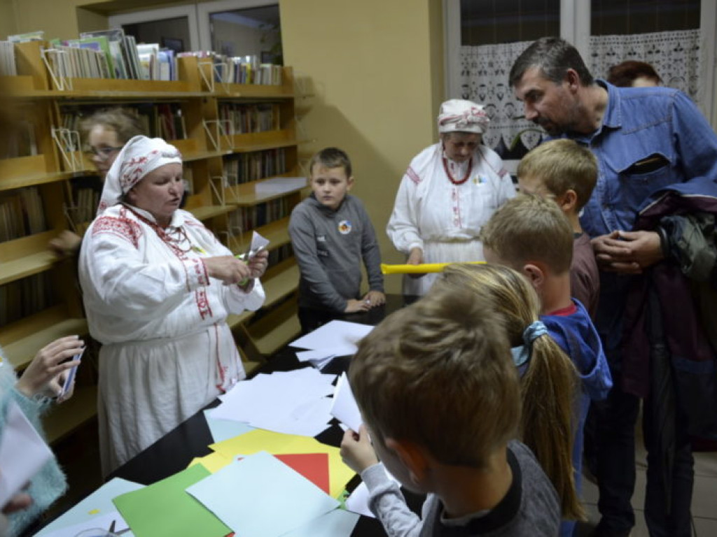 Lasowiacka noc w tarnobrzeskiej bibliotece [ zdjęcia]