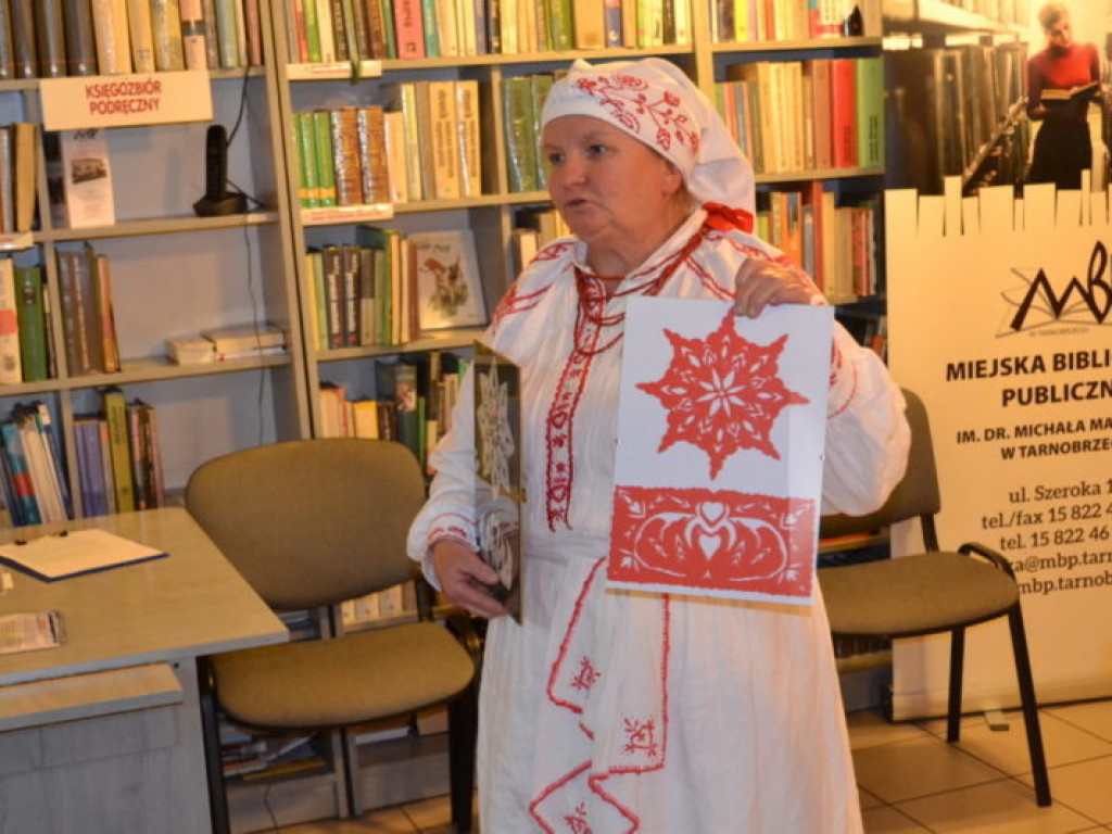 Lasowiacka noc w tarnobrzeskiej bibliotece [ zdjęcia]