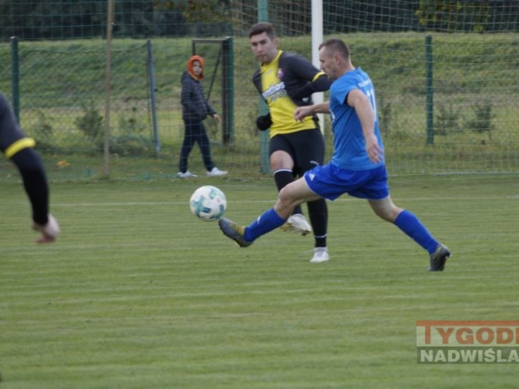 Regiofutbol - przegląd weekendu [klasa okręgowa,  Stalowa Wola] [zdjęcia]