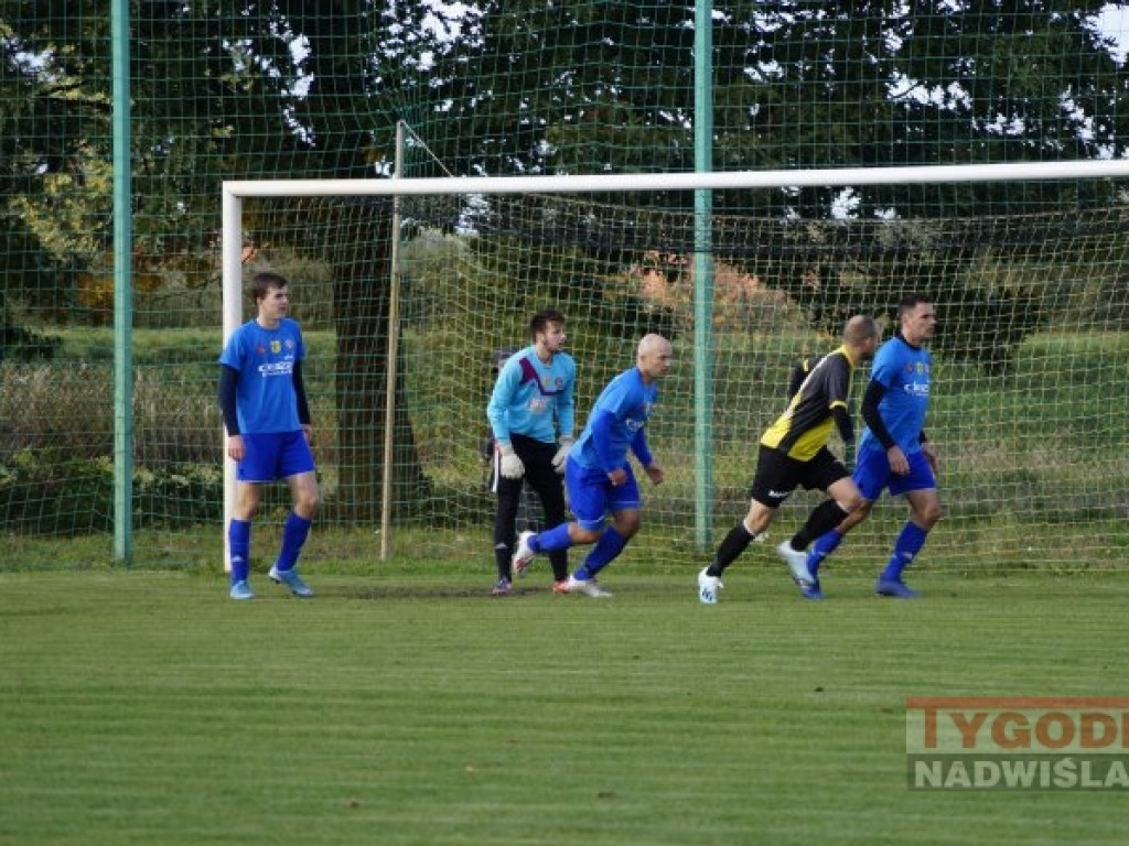 Regiofutbol - przegląd weekendu [klasa okręgowa,  Stalowa Wola] [zdjęcia]