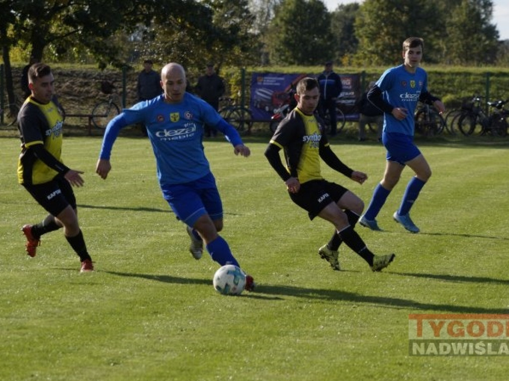 Regiofutbol - przegląd weekendu [klasa okręgowa,  Stalowa Wola] [zdjęcia]