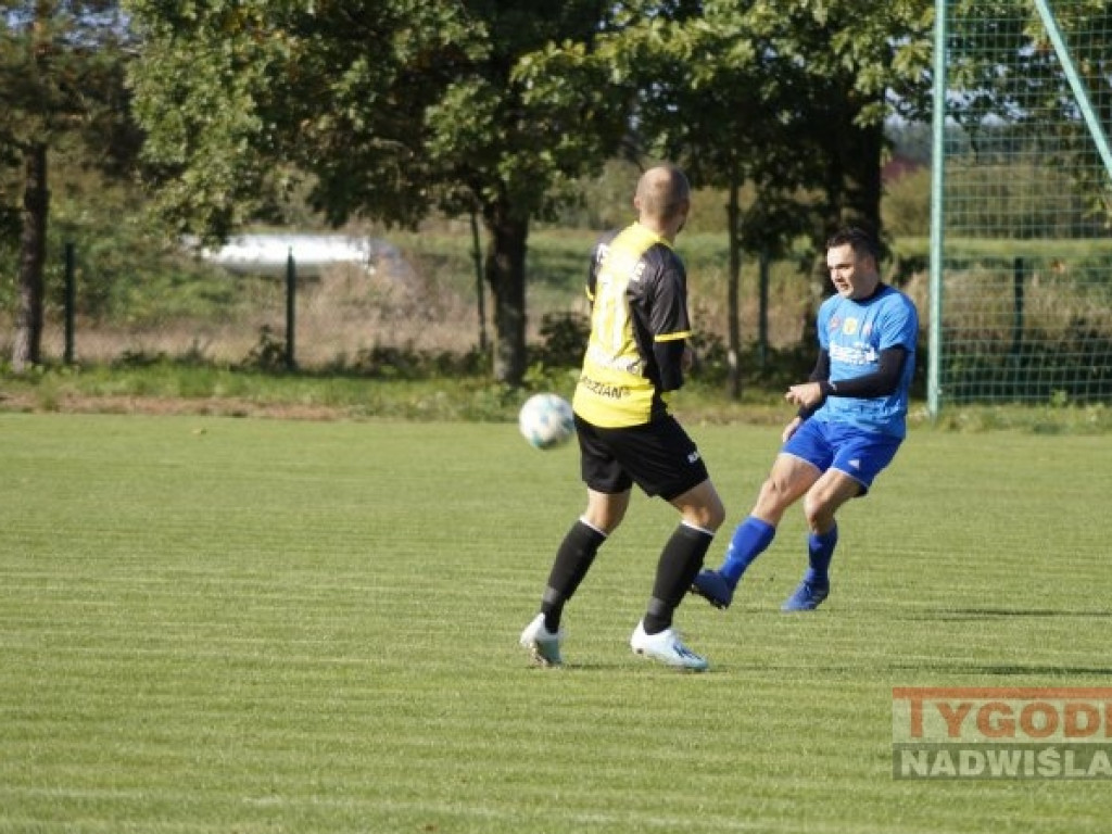 Regiofutbol - przegląd weekendu [klasa okręgowa,  Stalowa Wola] [zdjęcia]