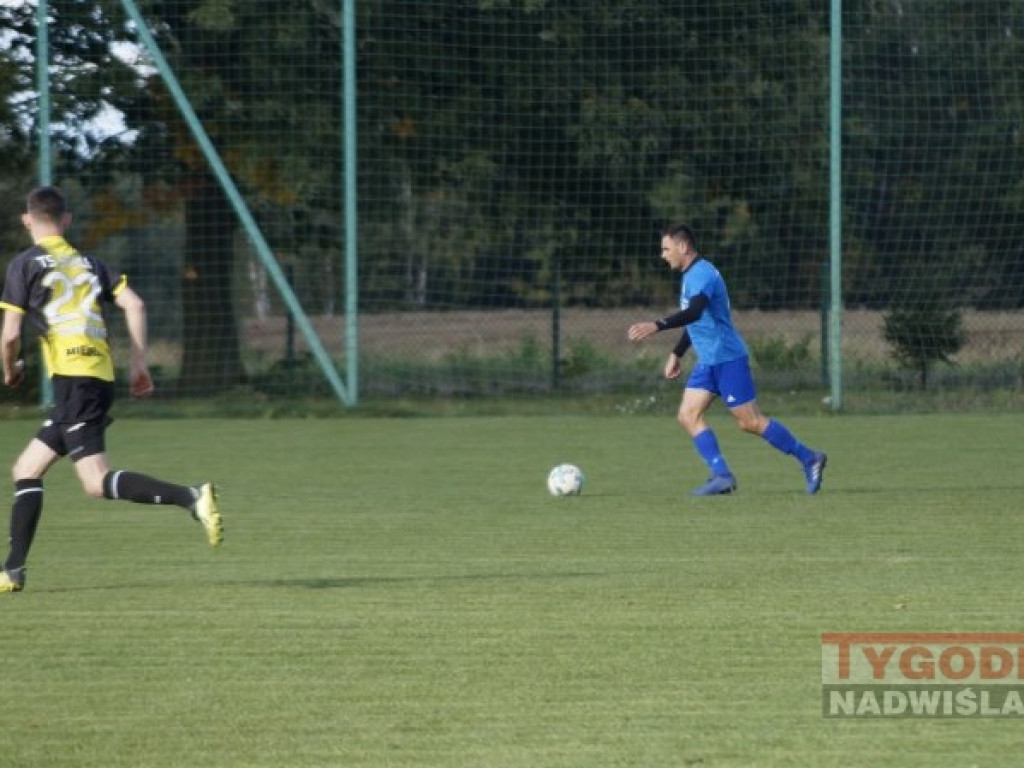 Regiofutbol - przegląd weekendu [klasa okręgowa,  Stalowa Wola] [zdjęcia]