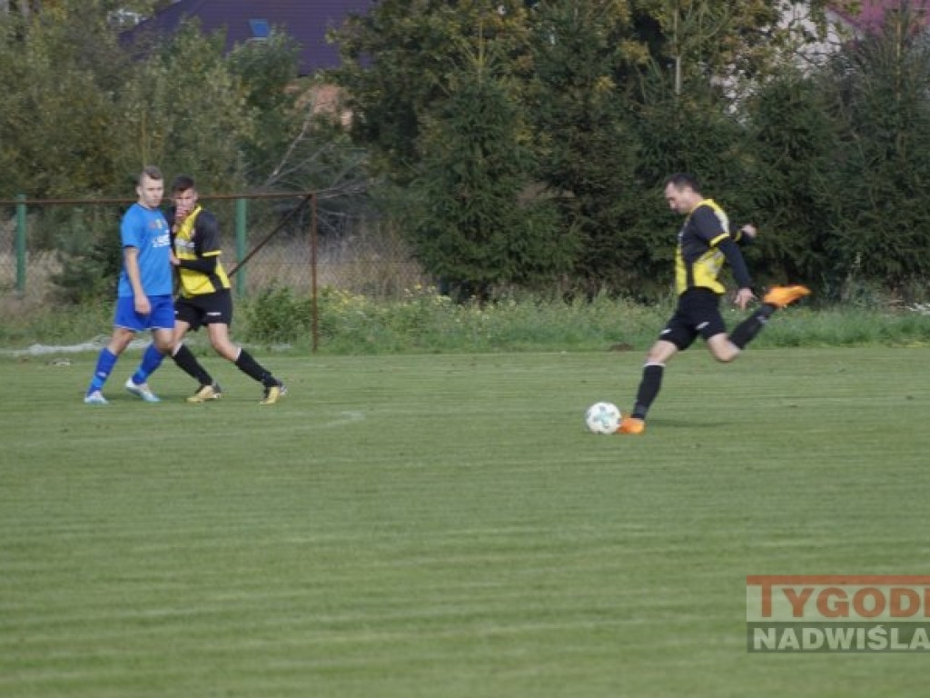 Regiofutbol - przegląd weekendu [klasa okręgowa,  Stalowa Wola] [zdjęcia]