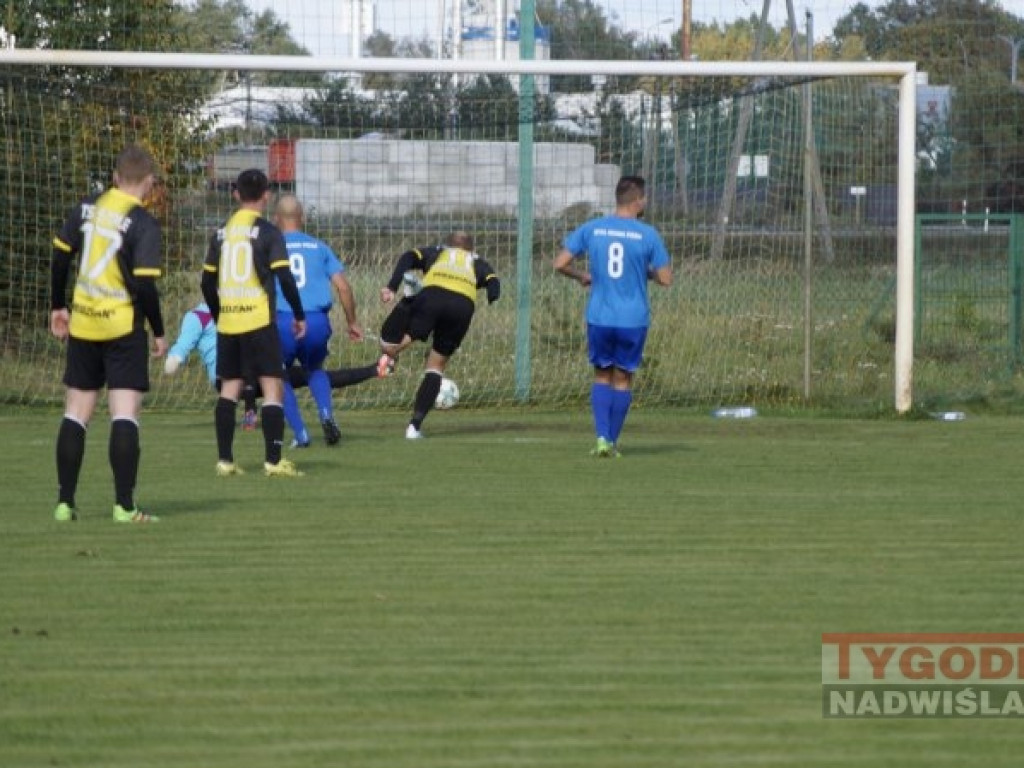 Regiofutbol - przegląd weekendu [klasa okręgowa,  Stalowa Wola] [zdjęcia]