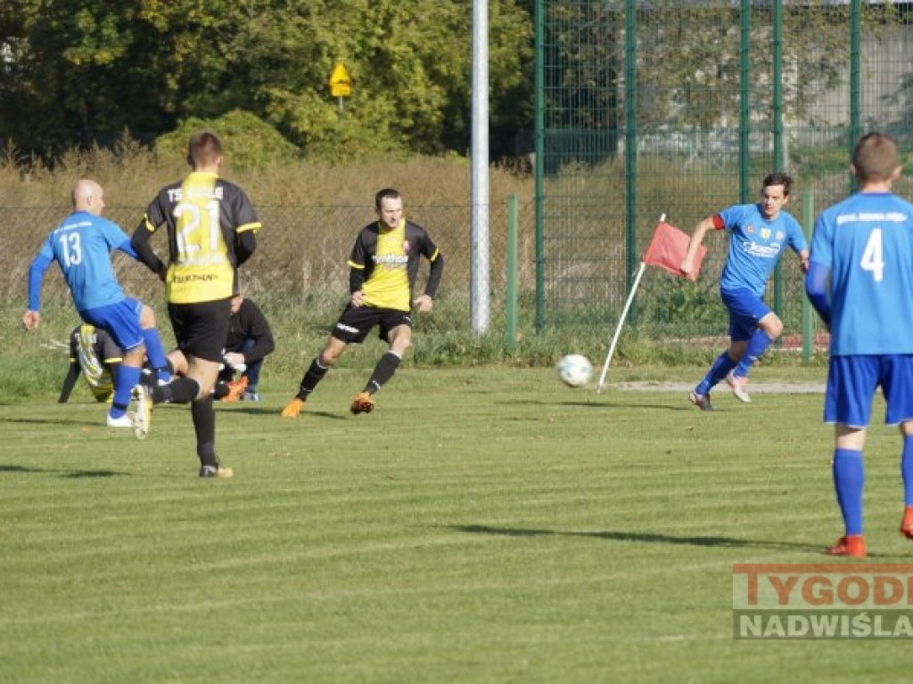 Regiofutbol - przegląd weekendu [klasa okręgowa,  Stalowa Wola] [zdjęcia]