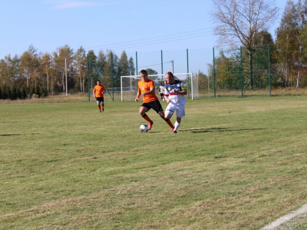 Liderzy (Zakrzów, Ocice, Knapy) bez strat. Regiofutbol - przegląd weekendu [Klasa B, gr. I Stalowa Wola] [zdjęcia]