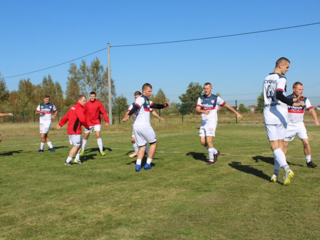Liderzy (Zakrzów, Ocice, Knapy) bez strat. Regiofutbol - przegląd weekendu [Klasa B, gr. I Stalowa Wola] [zdjęcia]