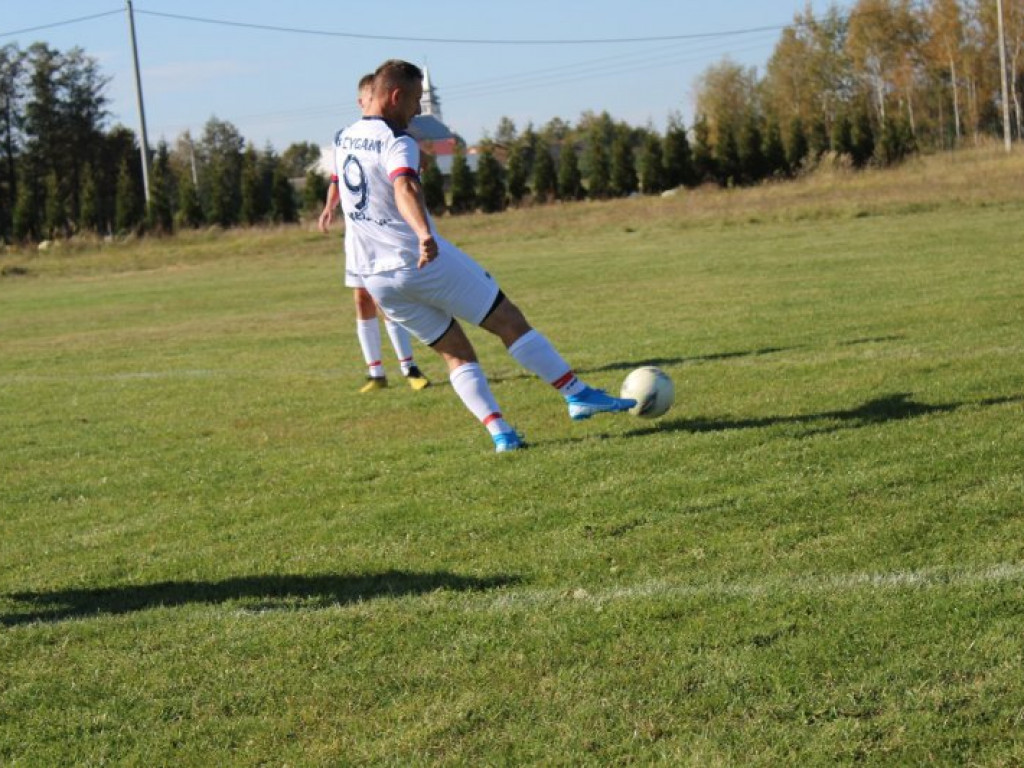 Liderzy (Zakrzów, Ocice, Knapy) bez strat. Regiofutbol - przegląd weekendu [Klasa B, gr. I Stalowa Wola] [zdjęcia]