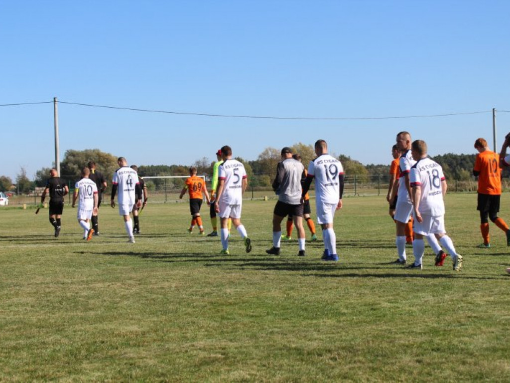 Liderzy (Zakrzów, Ocice, Knapy) bez strat. Regiofutbol - przegląd weekendu [Klasa B, gr. I Stalowa Wola] [zdjęcia]