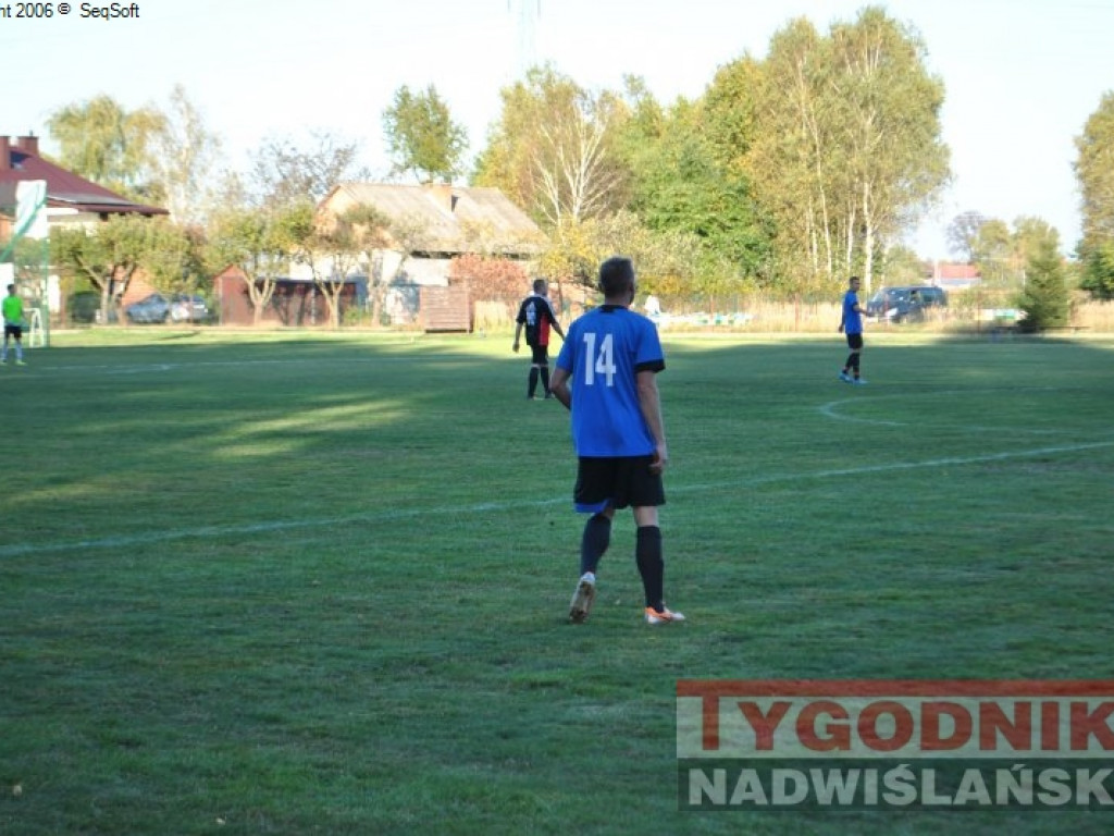 Liderzy (Zakrzów, Ocice, Knapy) bez strat. Regiofutbol - przegląd weekendu [Klasa B, gr. I Stalowa Wola] [zdjęcia]