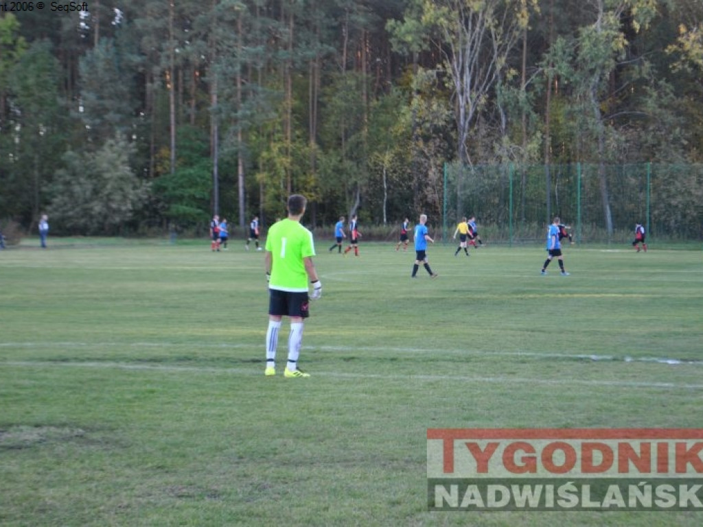 Liderzy (Zakrzów, Ocice, Knapy) bez strat. Regiofutbol - przegląd weekendu [Klasa B, gr. I Stalowa Wola] [zdjęcia]