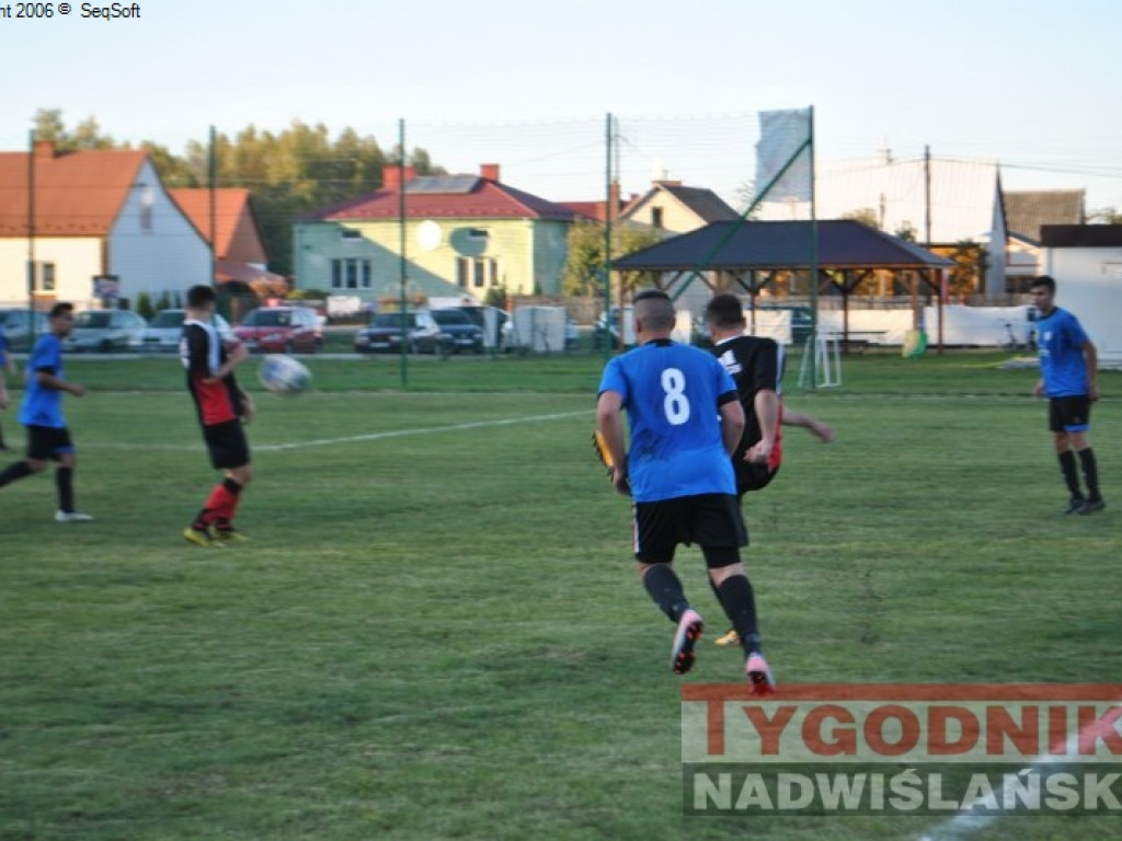 Liderzy (Zakrzów, Ocice, Knapy) bez strat. Regiofutbol - przegląd weekendu [Klasa B, gr. I Stalowa Wola] [zdjęcia]