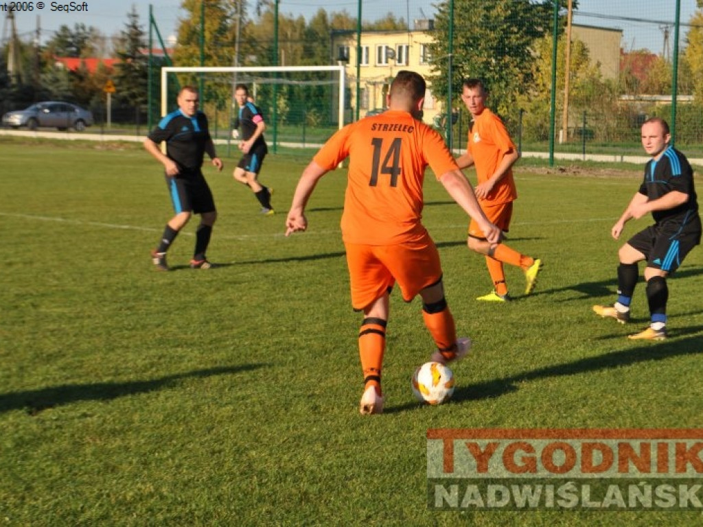 Beniaminek liderem. Regiofutbol - przegląd weekendu [Klasa A, gr. I Stalowa Wola] [zdjęcia]