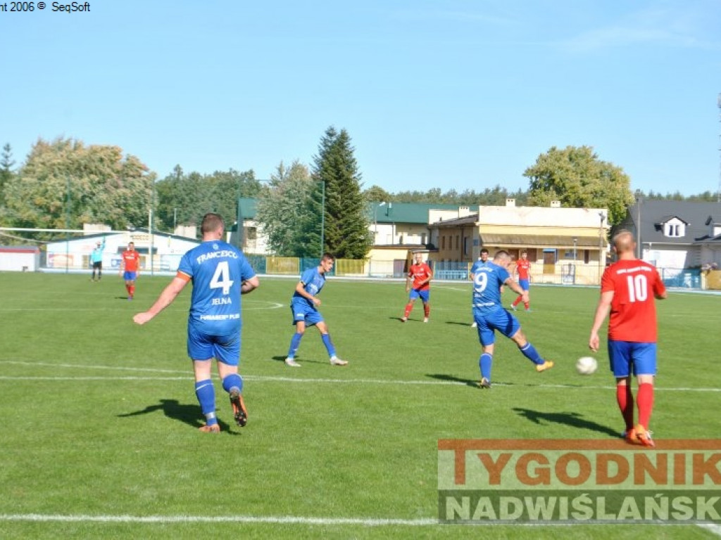 Stal w końcu zwycięska. Regiofutbol - przegląd weekendu [Klasa okręgowa Stalowa Wola] [zdjęcia]