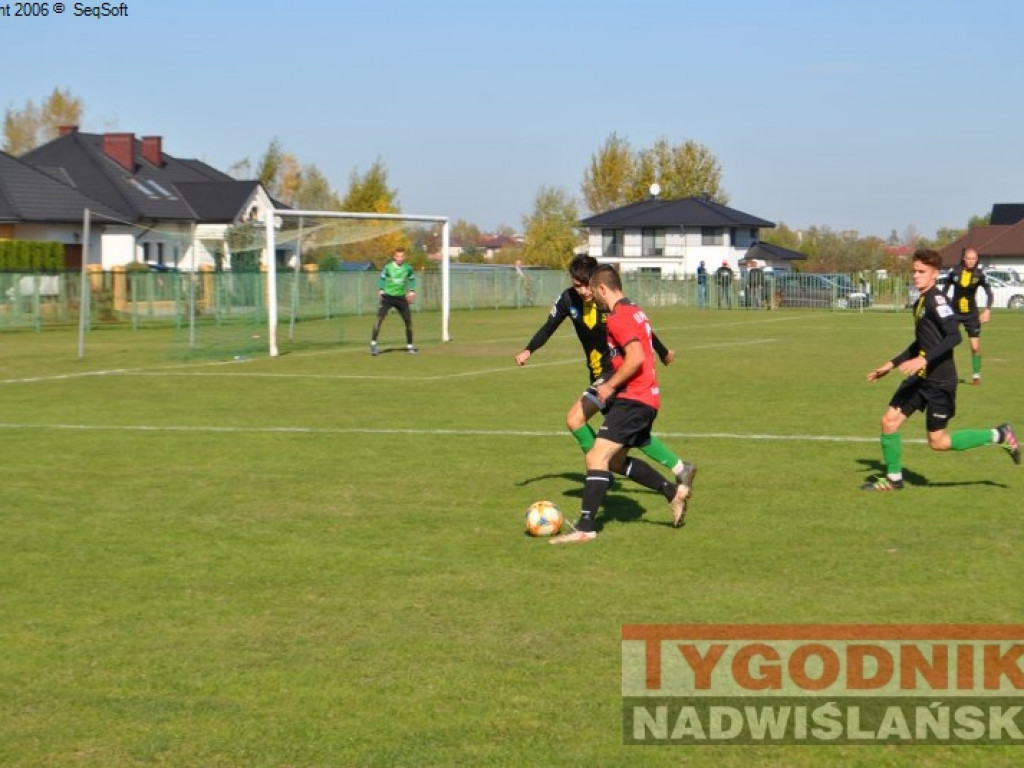 Stal w końcu zwycięska. Regiofutbol - przegląd weekendu [Klasa okręgowa Stalowa Wola] [zdjęcia]