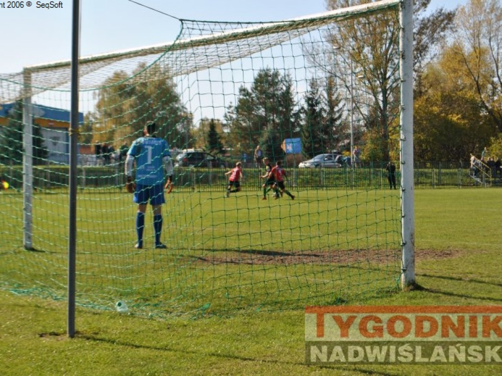 Stal w końcu zwycięska. Regiofutbol - przegląd weekendu [Klasa okręgowa Stalowa Wola] [zdjęcia]