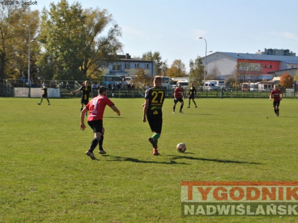 Stal w końcu zwycięska. Regiofutbol - przegląd weekendu [Klasa okręgowa Stalowa Wola] [zdjęcia]