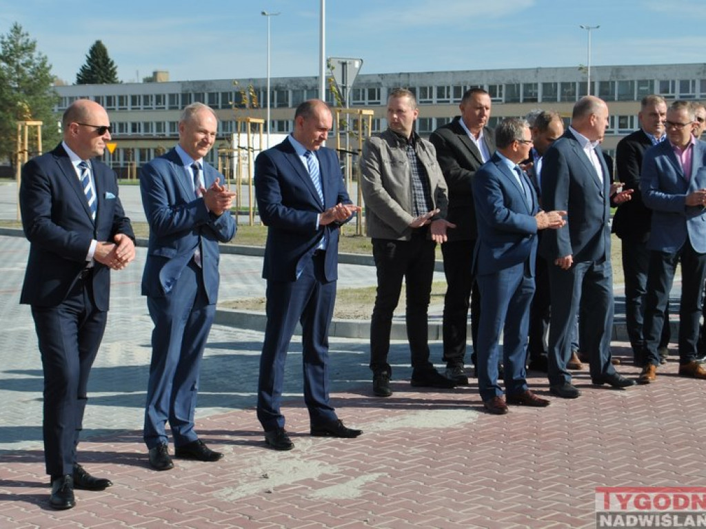 Pierwszy etap budowy Parku Przemysłowego Machów ukończony!