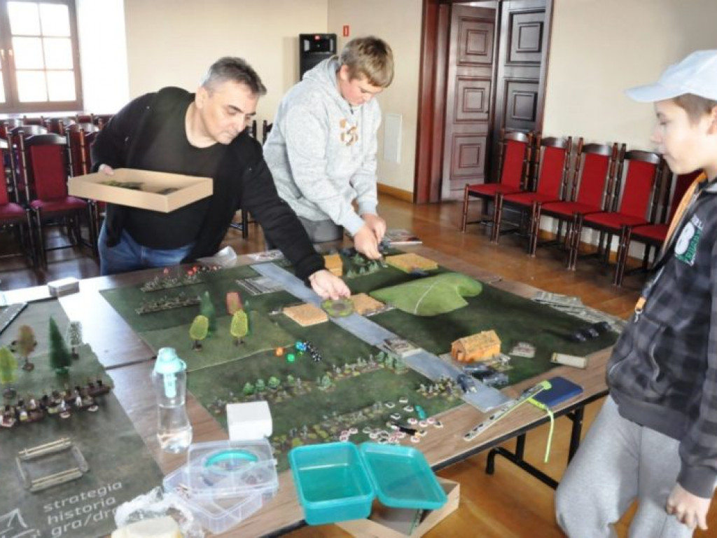 Okręty i statki w skali mikro na wystawie Sandomierzu [zdjęcia]