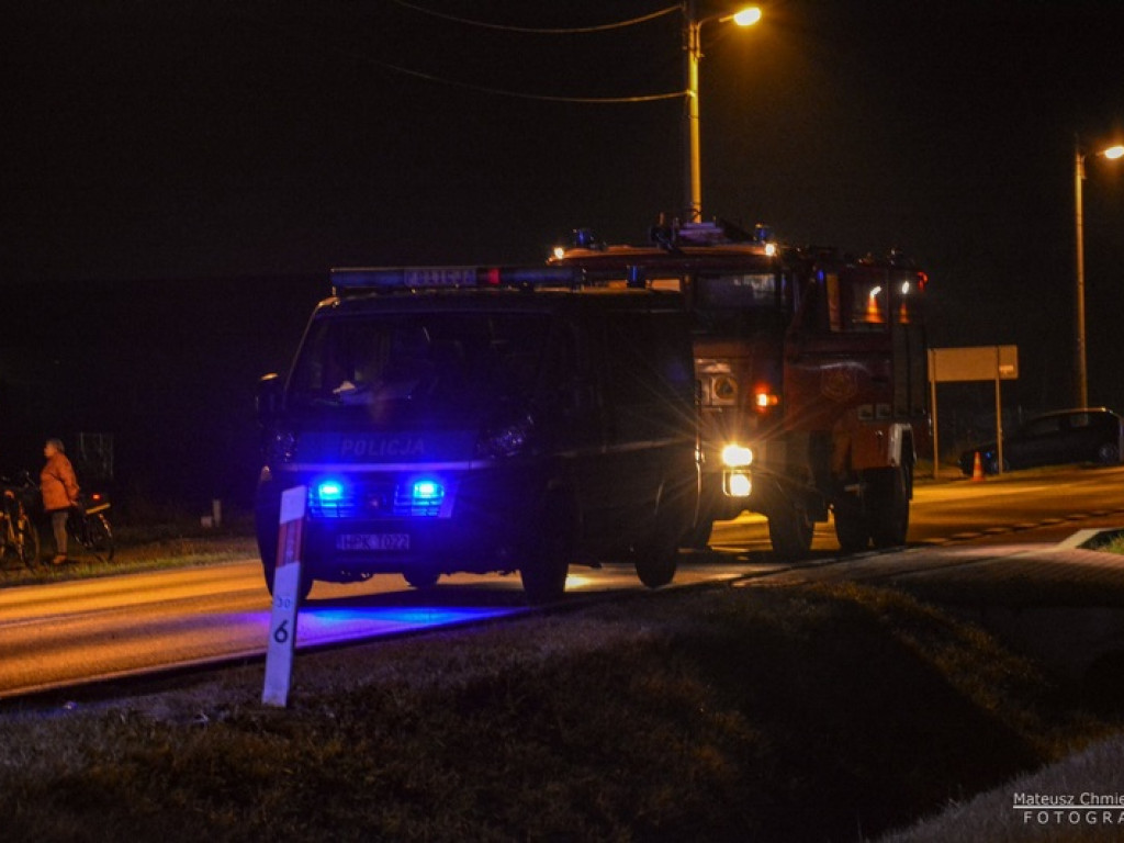 Śmiertelny wypadek pomiędzy Gorzycami i Zaleszanami. Droga krajowa nr 77 zablokowna [zdjęcia]