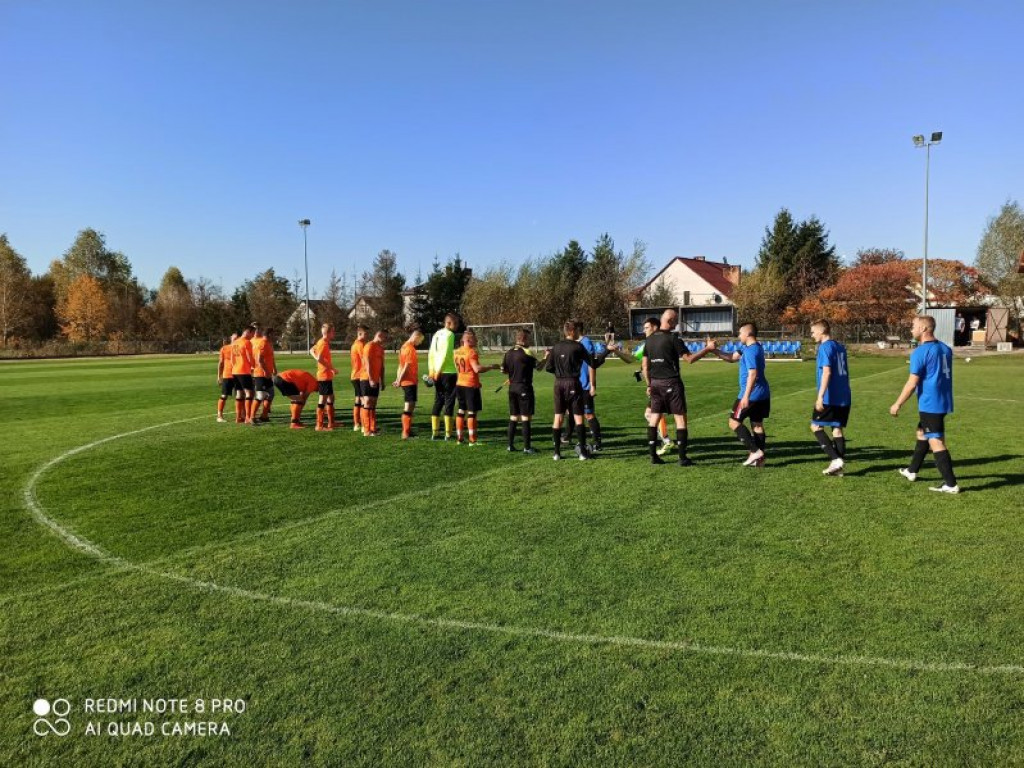 Knapy gubią punkty. Regiofutbol - przegląd weekendu [Klasa B, gr. I Stalowa Wola] [zdjęcia]