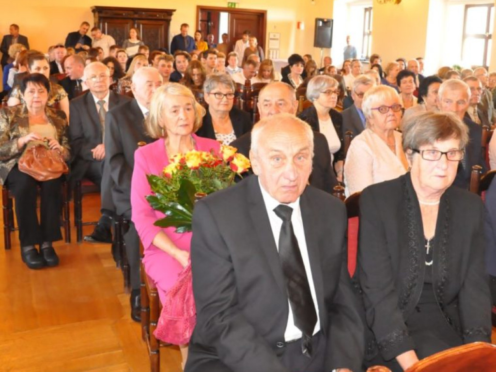 Przeżyli razem 50 lat. Medale dla prawie 40 małżeństw [zdjęcia]