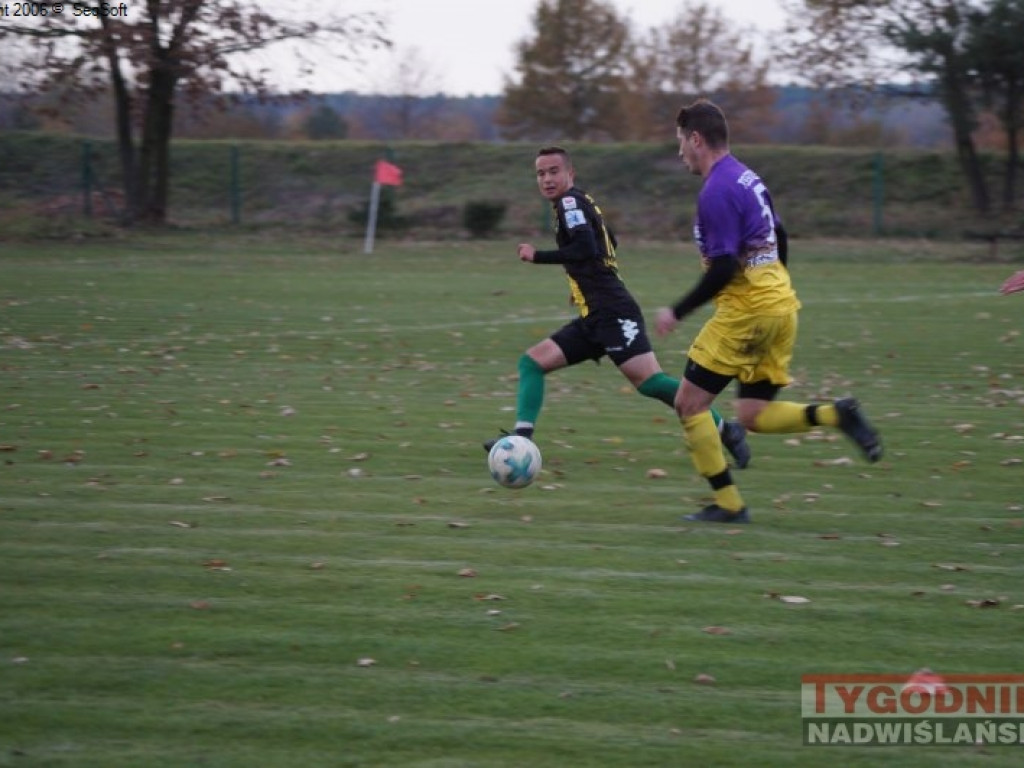 Niespodzianka w Nowej Dębie. Regiofutbol - przegląd weekendu [klasa okręgowa, Stalowa Wola] [zdjęcia]
