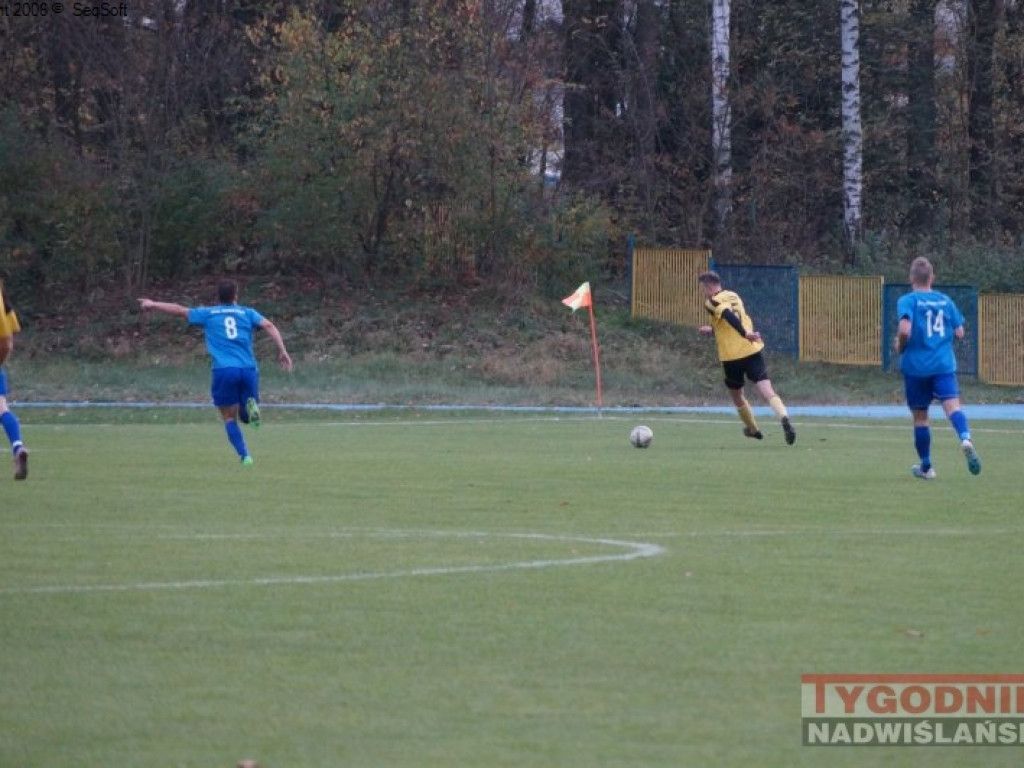 Niespodzianka w Nowej Dębie. Regiofutbol - przegląd weekendu [klasa okręgowa, Stalowa Wola] [zdjęcia]