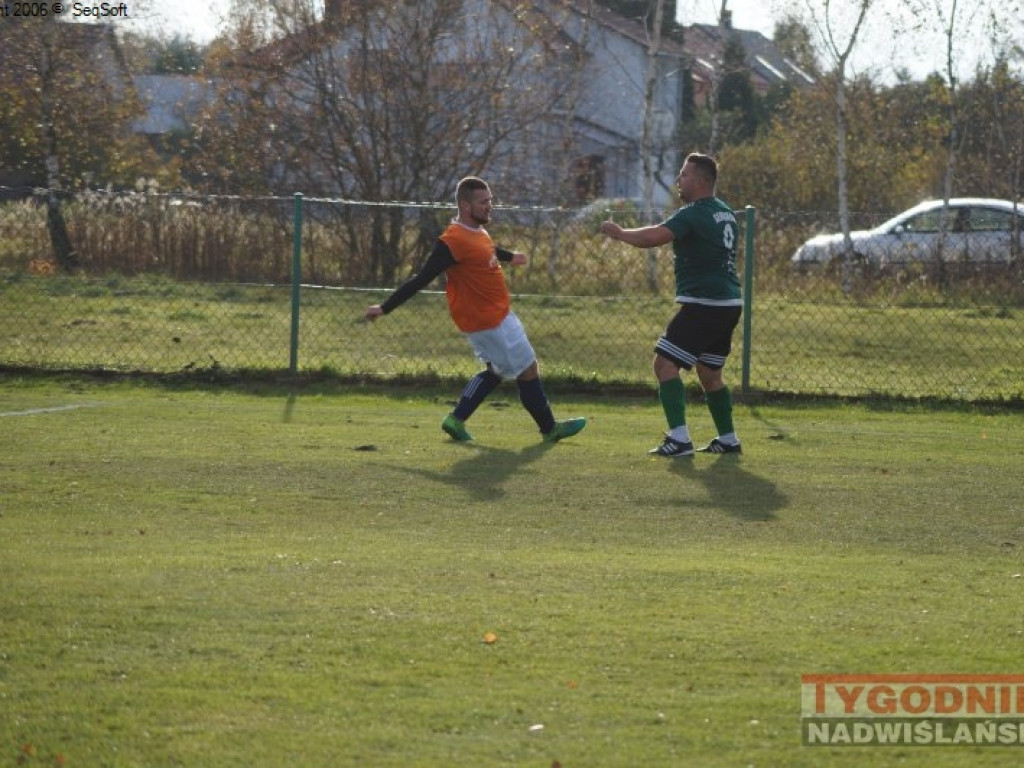 Piłkarska niedziela w gminie Baranów Sandomierski. Regiofutbol - przegląd weekendu [klasa A, gr. I Stalowa Wola]