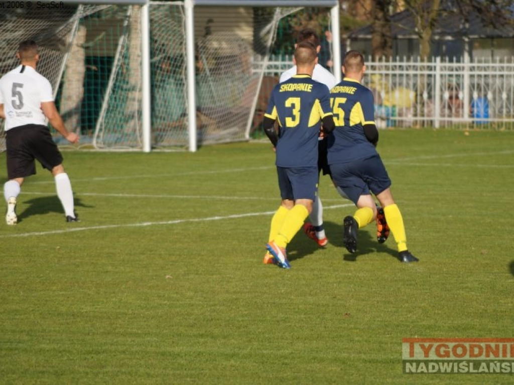 Piłkarska niedziela w gminie Baranów Sandomierski. Regiofutbol - przegląd weekendu [klasa A, gr. I Stalowa Wola]