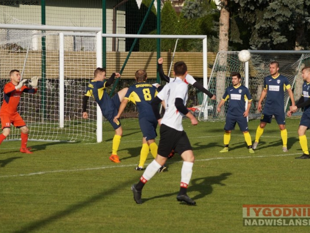 Piłkarska niedziela w gminie Baranów Sandomierski. Regiofutbol - przegląd weekendu [klasa A, gr. I Stalowa Wola]