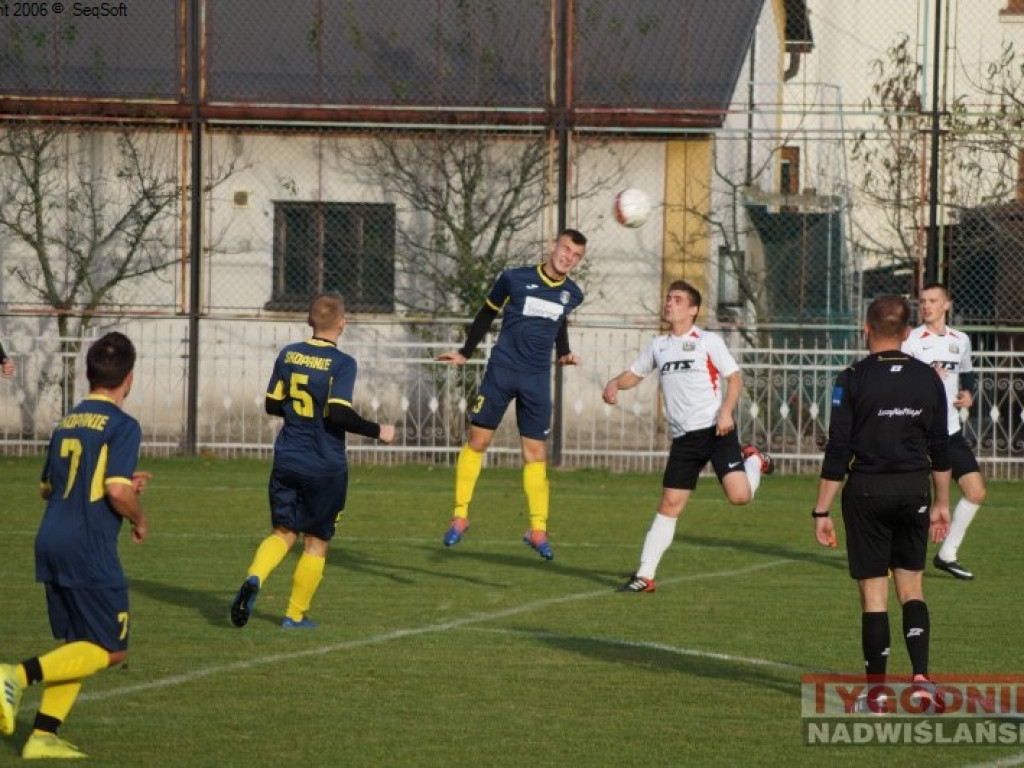 Piłkarska niedziela w gminie Baranów Sandomierski. Regiofutbol - przegląd weekendu [klasa A, gr. I Stalowa Wola]
