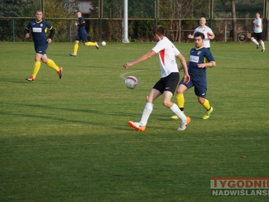 Piłkarska niedziela w gminie Baranów Sandomierski. Regiofutbol - przegląd weekendu [klasa A, gr. I Stalowa Wola]