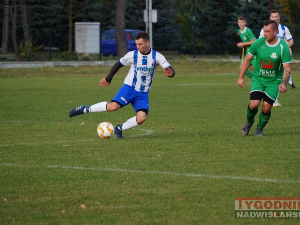 Piłkarska niedziela w gminie Baranów Sandomierski. Regiofutbol - przegląd weekendu [klasa A, gr. I Stalowa Wola]