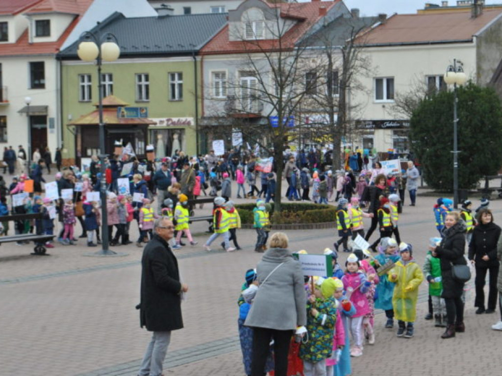 W Tarnobrzegu dzieci walczą ze smogiem [zdjęcia]