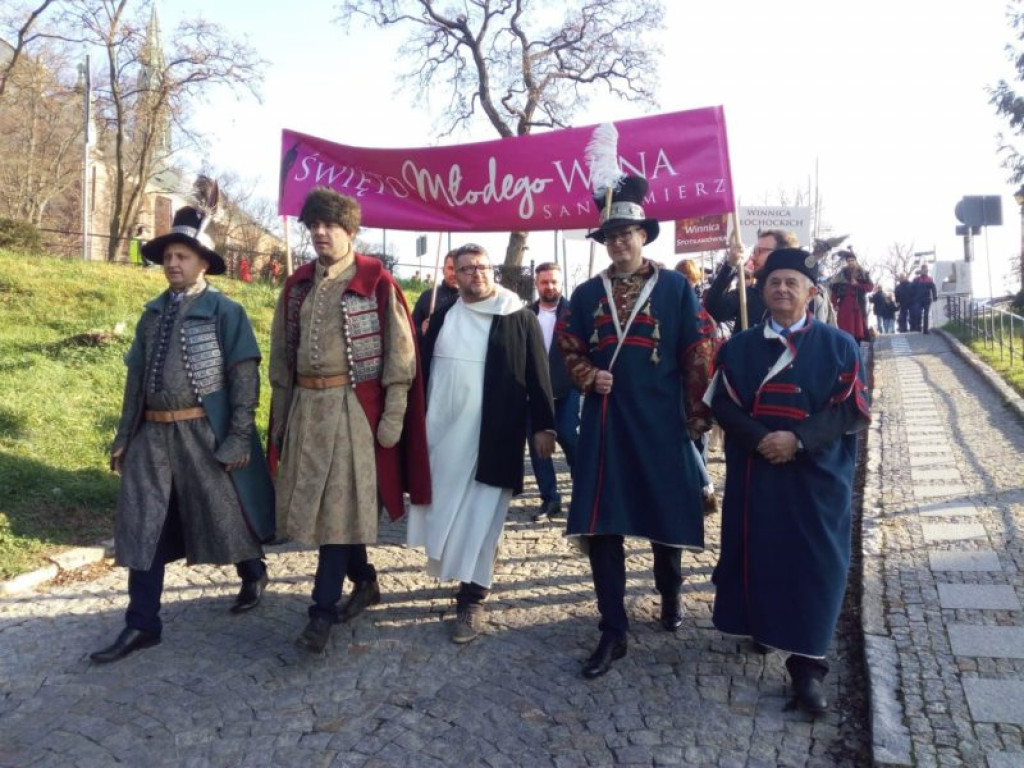 W Sandomierzu trwa Święto Młodego Wina [ZDJĘCIA]