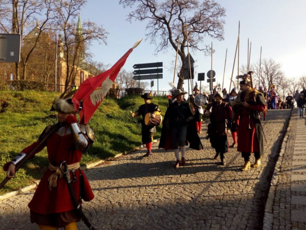 W Sandomierzu trwa Święto Młodego Wina [ZDJĘCIA]