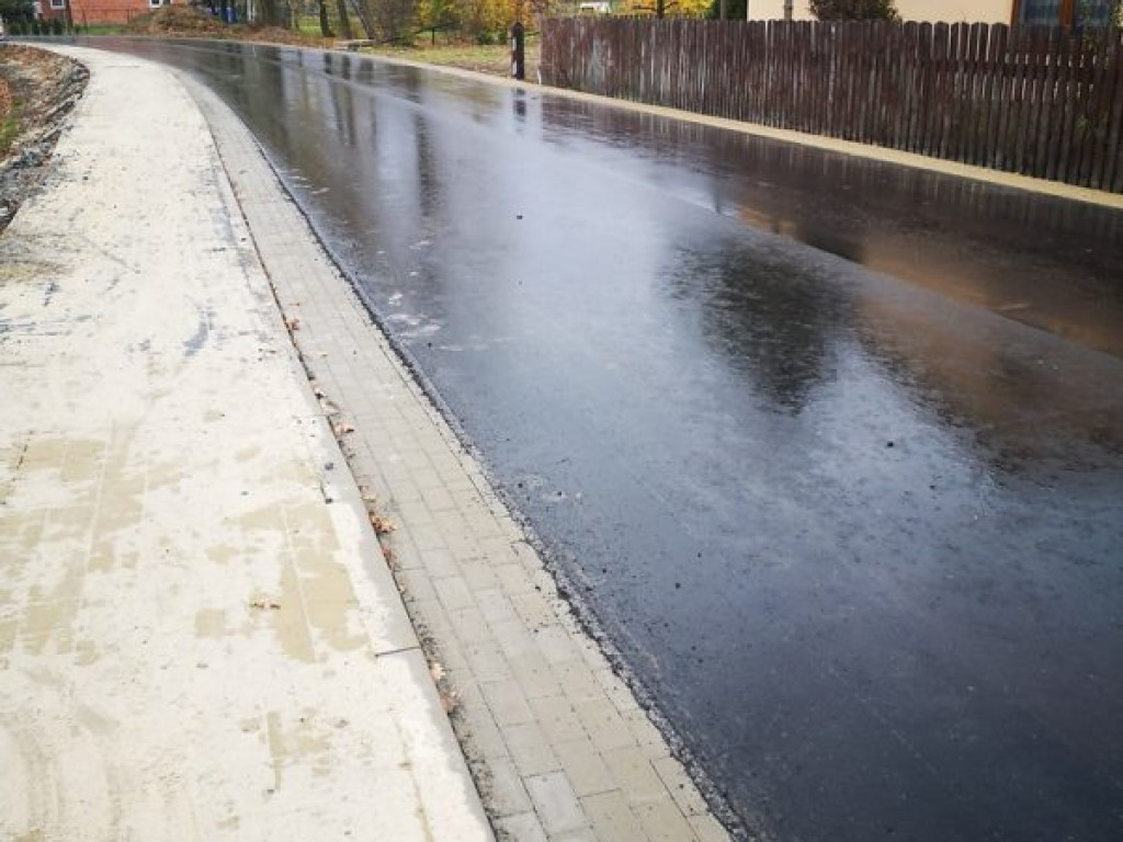 Odebrano drogę powiatową w Markach