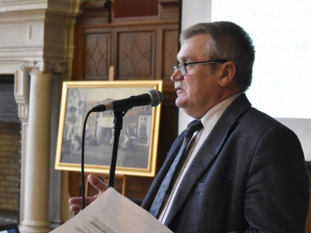 Konsultacje na temat rozwoju Województwa Podkarpackiego w Tarnobrzegu [zdjęcia]