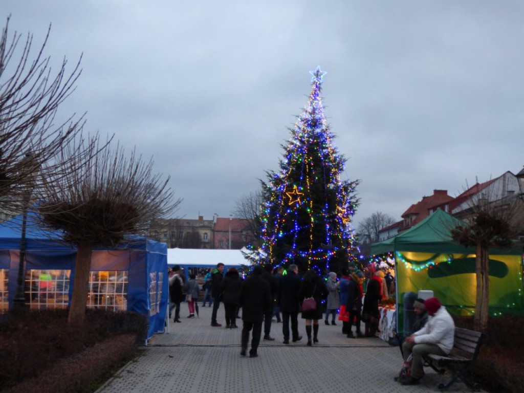 Opatowski kiermasz Bożonarodzeniowy [zdjęcia]
