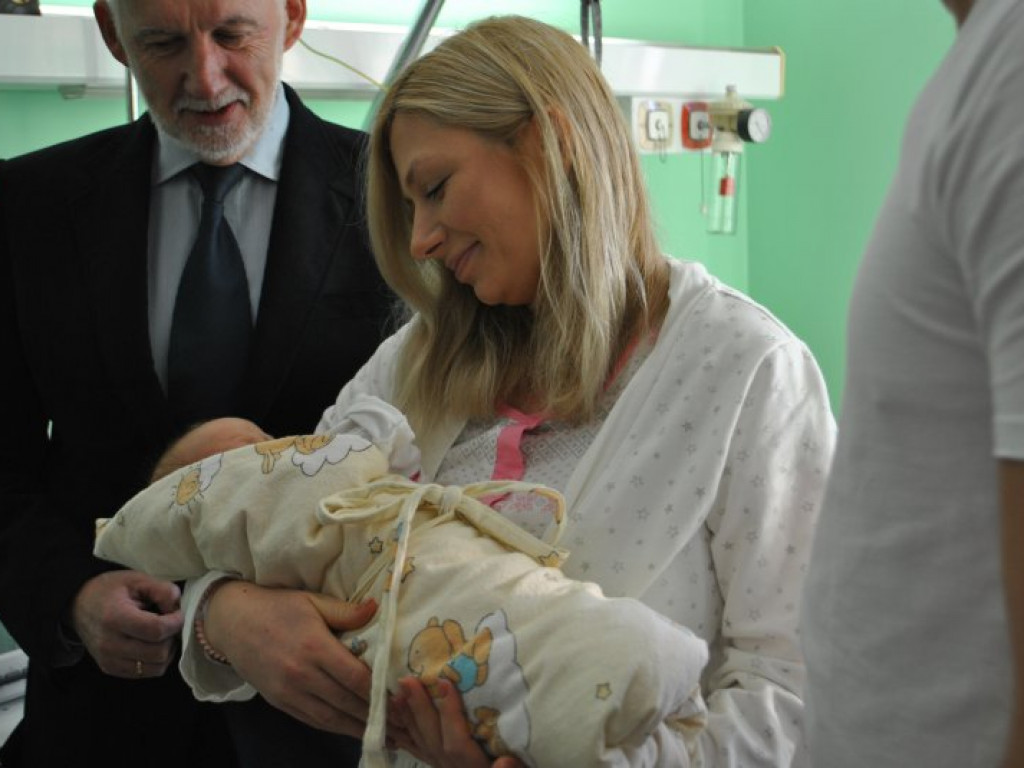 Jaś Flis - pierwszy tarnobrzeżanin w 2020 roku. Odwiedził go prezydent miasta [zdjęcia]