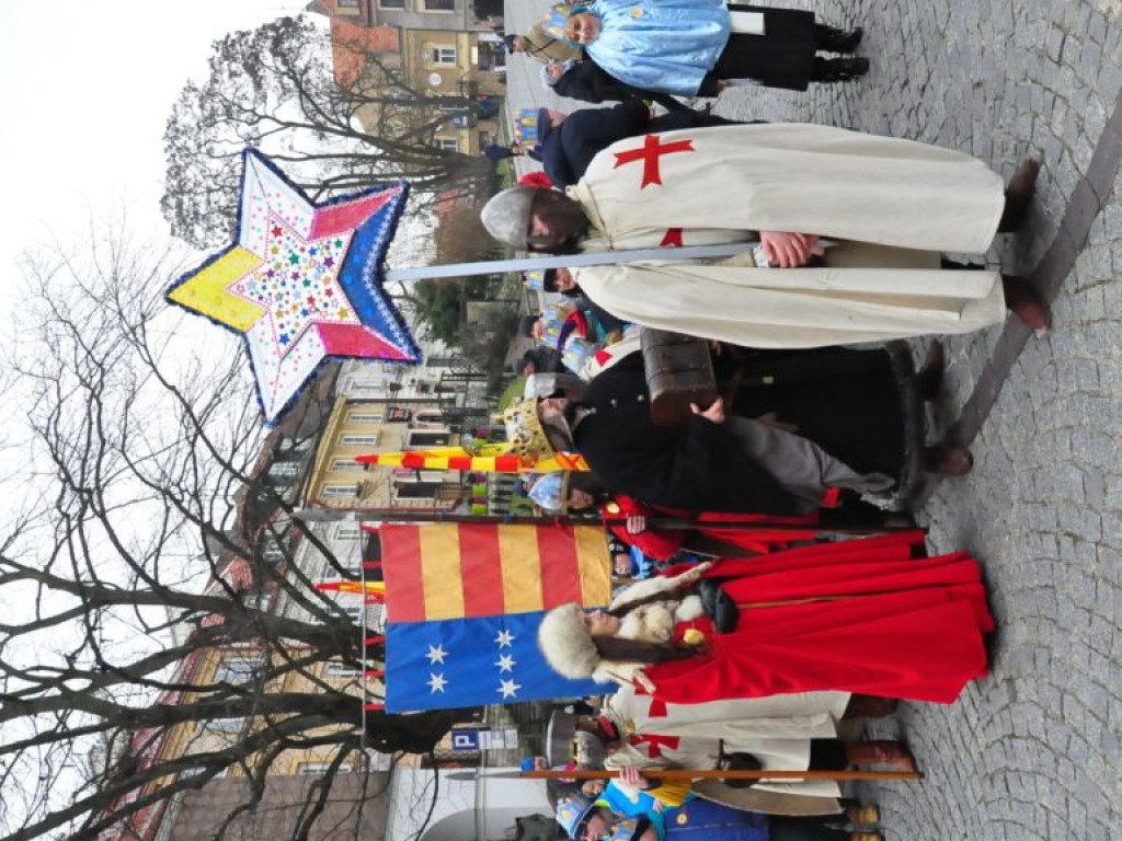 Orszaki z królami i rycerzami [zdjęcia]