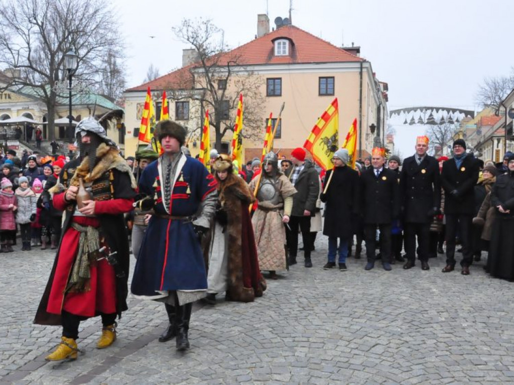 Orszaki z królami i rycerzami [zdjęcia]