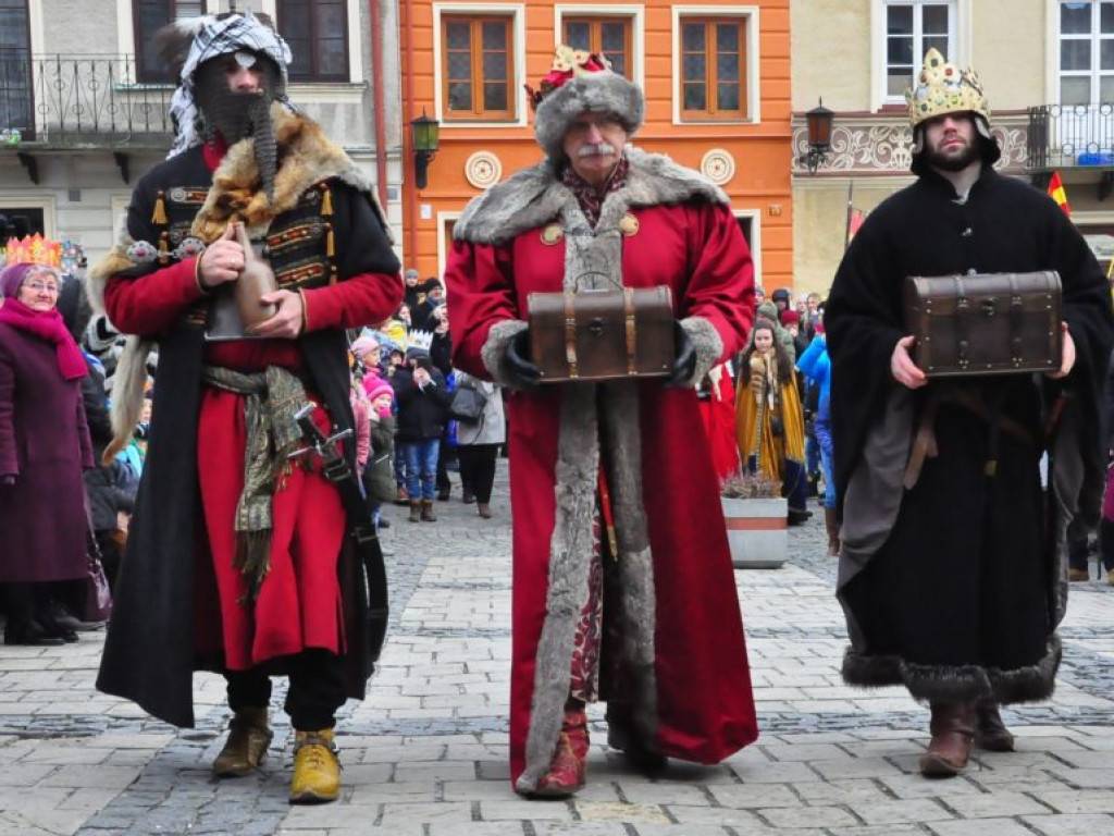 Orszaki z królami i rycerzami [zdjęcia]