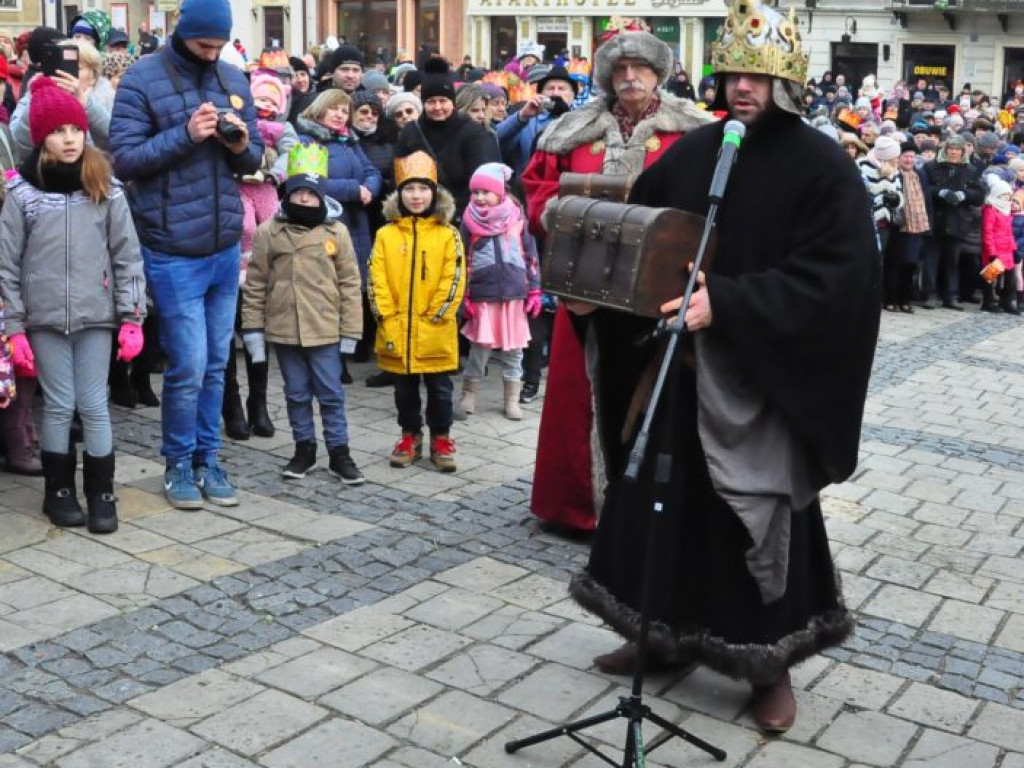 Orszaki z królami i rycerzami [zdjęcia]