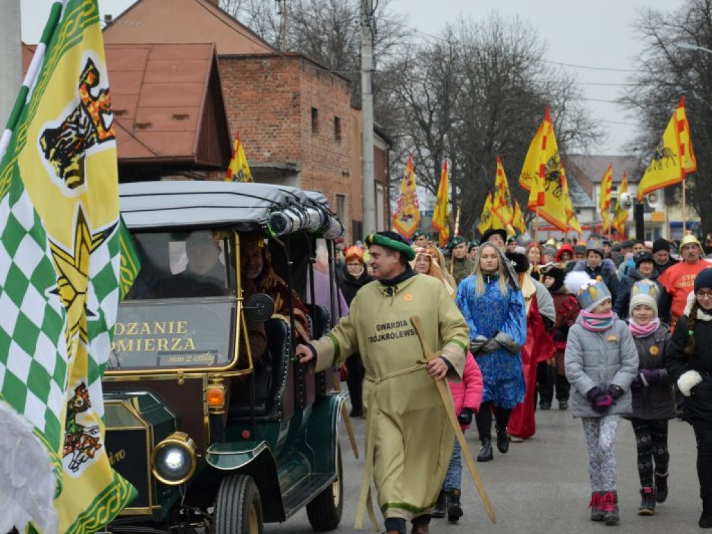 Orszak w Rudniku. Wystąpiło około dziewięćdziesięciu aktorów [zdjęcia]