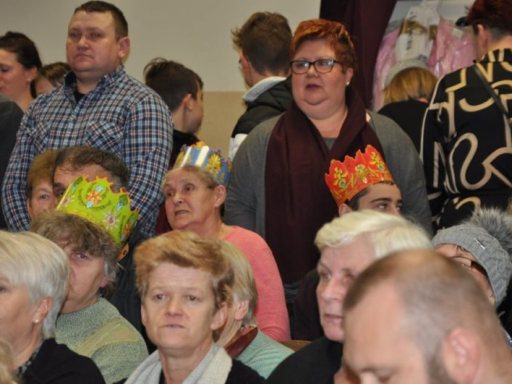 Orszak, jasełka i wspólne kolędowanie w Czyżowie Szlacheckim [zdjęcia]